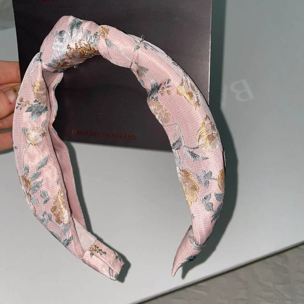 Hairitage‎ Blush Floral Fabric Knot Headband